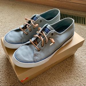 Grey “Pier View” Memory Foam Sperry Shoes